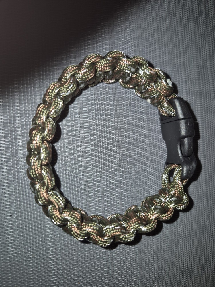 Multicolor Adjustable Paracord Bracelet 9 in 550 lb 7-Strand Camping Hiking