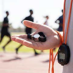 5Pcs Secure Finger Ring Metal Whistles Loud Outdoor Sports Training Referee Gear