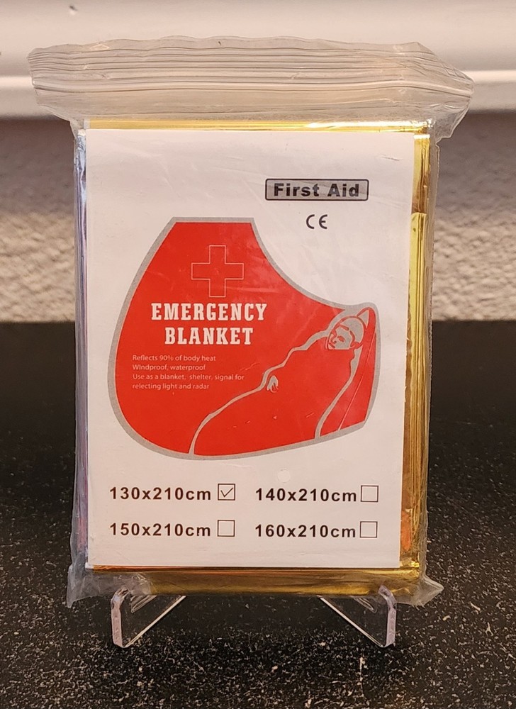 First Aid Emergency Blanket 130×210 CM Gold