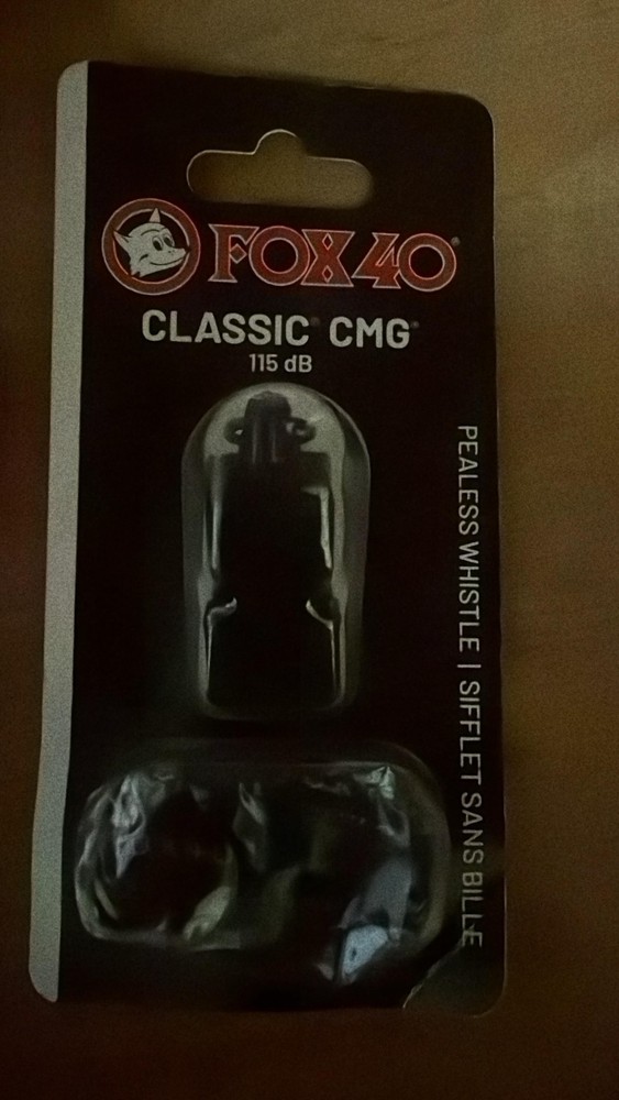 (2 pack)Fox 40 Pealess Whistle 115 dB Classic CMG Cushioned Mouth Grip Sport
