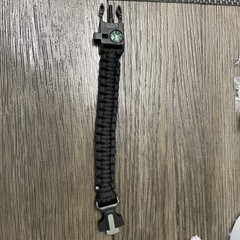 Survival Multifunctional Paracord Bracelet with Compass Fire Starter and Whistle