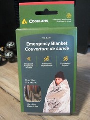 Coghlan’s Emergency Blanket – Waterproof Windproof Lightweight Survival 8235