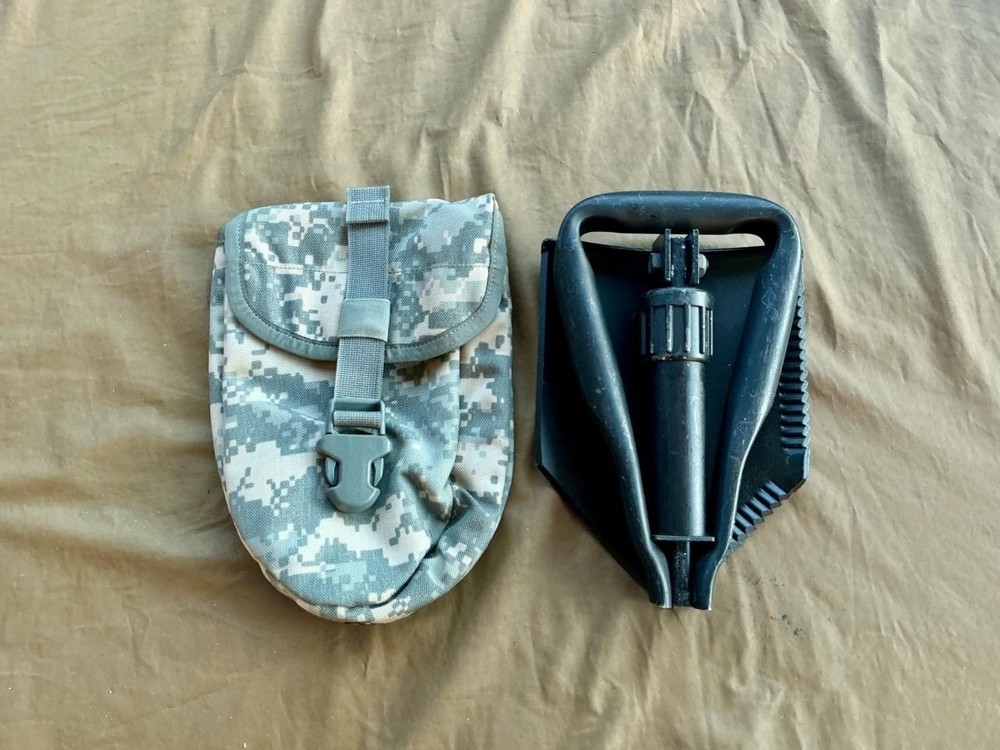 2007 Army Military Surplus Entrenching E Tool Shovel Eagle Industries Pouch USGI