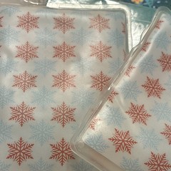 FUN Reusable Hand Warmers 2-Pack Snowflake Pattern White Red Blue