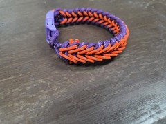 Paracord Bracelet Purple, Orange, Purple Clip