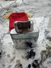 Jon-E Orbox Six-P Star Catalytic Hand Warmer Silver Reusable with Red Pouch
