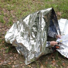 Ozark Trail Outdoor Lightweight Emergency Blanket 52″Wx82.5″L New In SEALED Box