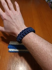 7 Inch Paracord Bracelet With Copper Wire Core – 4 Pack – Blue, White, & Navy