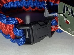 (1) Paracord Bracelet 550 Two-Tone Blue Red Survival Tactical 3/8″ Buckle NEW