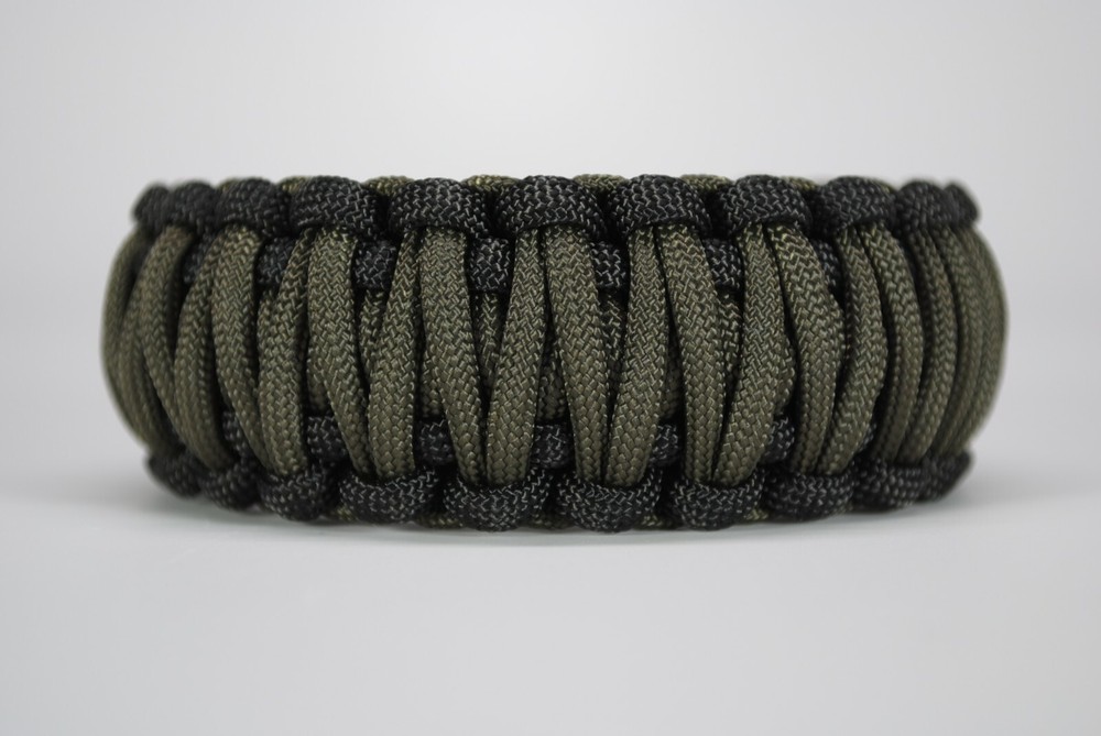 550 Paracord Survival Bracelet King Cobra Black/OD Green «Made in the USA»