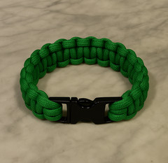 Kelly Green Cobra Paracord Bracelet with Metal Buckle