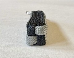 Paracord Woven Braided Crown Sinnet Keychain Black/Grey Silver Key ring