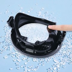 Adventure Dive Mask Featuring Comfortable Silicone Seal and Stylish Look