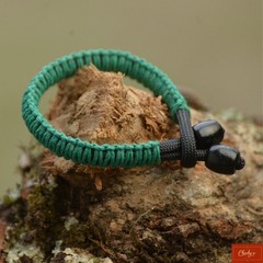 Paracord Bracelet Green Black Handmade USA Hemp Cord Bead Closure 6″(ID212)