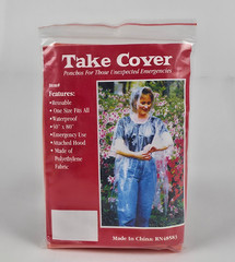 135pc Take Cover Emergency Rain Ponchos Bulk Wholesale Lot Red Blue Yellow NEW