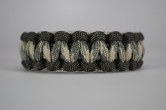 550 Paracord Survival Bracelet Cobra Gray/Desert Foliage «Made in the USA»
