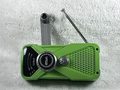 LL Bean Eton FRX1 Hand Turbine AM FM Weather Radio LED Flashlight Hand Crank