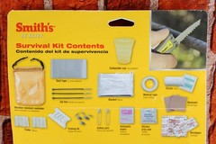 Smith’s 50541 Ultimate Survival Multi-Tool First Aid Fire Starter Knife Kit