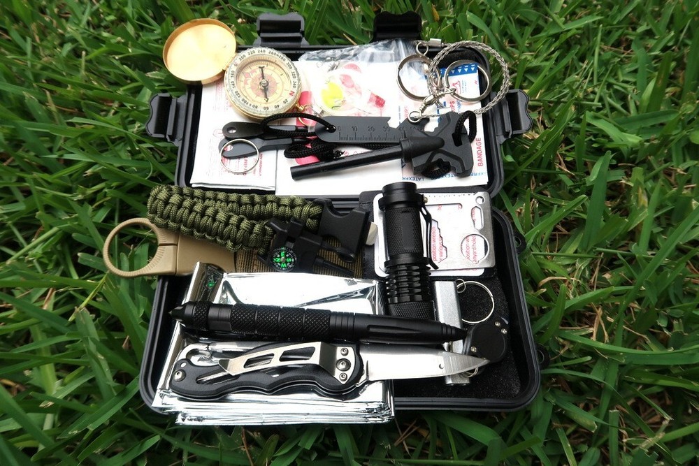 Galaxy 40 piezas en uno para kits de emergencia de supervivencia Gear Outdoor