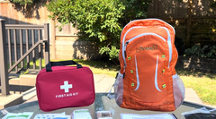 Emergency Preparedness Kit (4 people), for Earthquake, Wildfire, Flood
