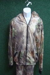 Buzz Mosquito Net Men’s L/XL Full Suit Hunting Camo Real Tree w/ Gloves