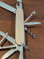 NEW VICTORINOX Huntsman with TITANIUM Scales Swiss Army Knife GREAT!