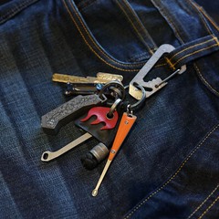 EI2 Titanium EDC Keychain Earpick,Titanium/G10, MeCarmy