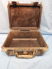 NEW Realtree Hardwood Camo 20-200 Waterproof Case Inside 12X9X4 inches