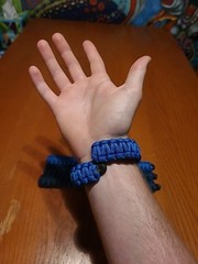 8″ Paracord Bracelet With Copper Wire Core – 4 Pack – Blue & Navy