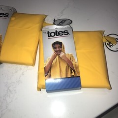 2 – TOTES Yellow Poncho Youth Size – New – Never Opened