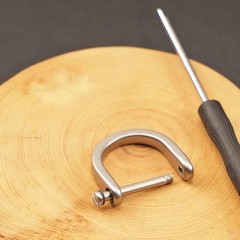 Titanium Carabiner Clip for Keys,Multifunctional EDC Keychain with Keyring,Ba…