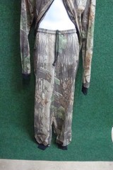Buzz Mosquito Net Men’s L/XL Full Suit Hunting Camo Real Tree w/ Gloves