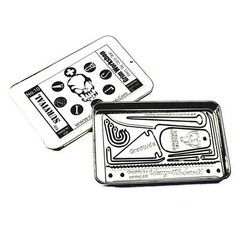 Woniya Thibeault Signature Survival Card