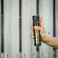 POLICE MAGNUM Pepper Spray 5oz Stream Flip Top Nylon Holster Defense Protection