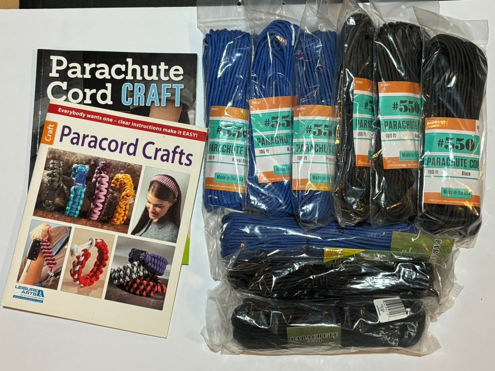 Lot of (9) Paracord Sealed Packages Black/Blue w/ (2) Paracord Crafting Books