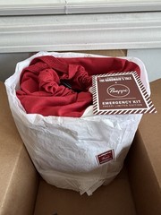 THE HANDMAID’S TALE EMERGENCY KIT SURVIAL HULU PREPPI LIMITED ED WE ARE MAYDAY🆕
