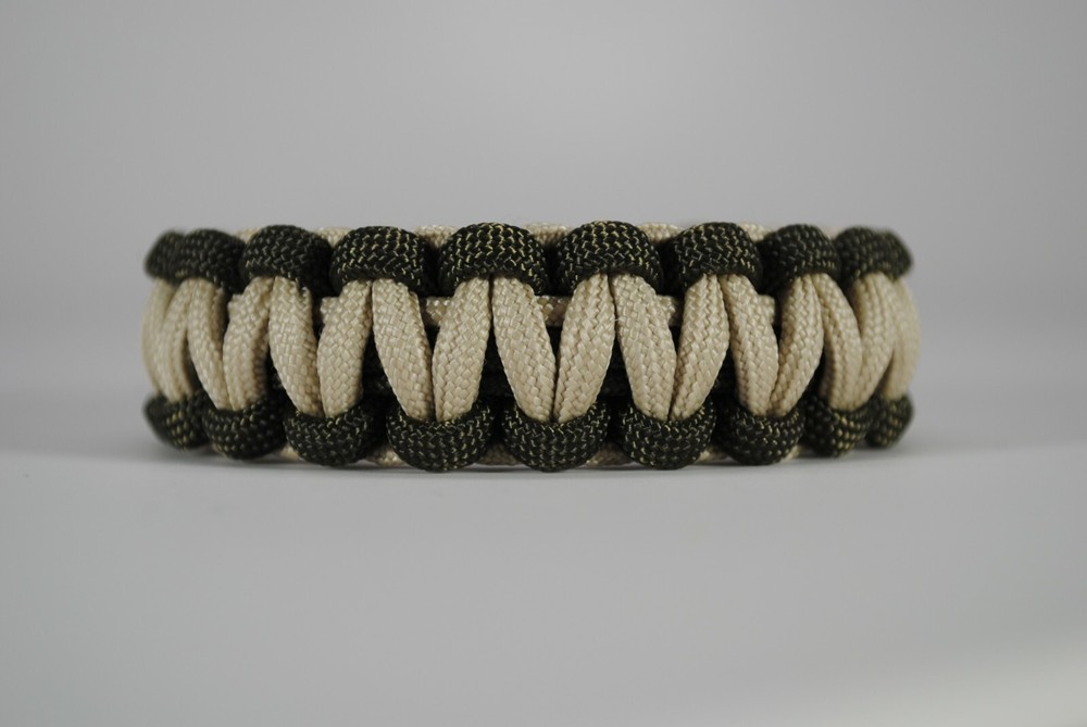550 Paracord Survival Bracelet Cobra OD Green/Desert Sand «Made in the USA»