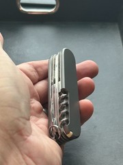 NEW VICTORINOX Huntsman with TITANIUM Scales Swiss Army Knife GREAT!