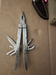 Wilderness Kit (Skinner, Multitool, Kindling Pod, Battery Panel, Case, Firesteel