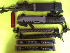Emergency Survival Gear Kit Knives Paracord Light Doomsday Prepper Hunting EMP