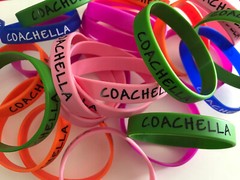 SET OF 5 SILICON BRACELETS ASSORTED COLORS SIZE AND DESIGN
