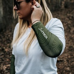 SickTick Tick and Chigger Repellent Arm Sleeve with InsectShield Technology