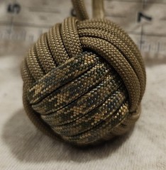 550 Paracord 1″ Pinball Decorative Monkey’s Fist 5″, Key Fob/Chain