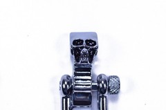 Chrome Metal Skull Shackles – Adjustable Hardware for Paracord Bracelets