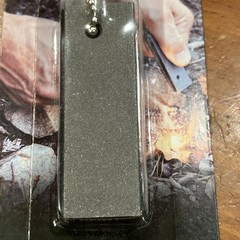 Magnesium Fire Starter Includes Flint Striker Knife To Fuel Dozens Of Fires-NEW!