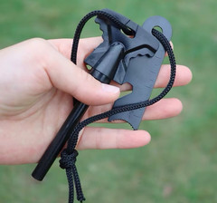 2pc Fire Starter Flint Steel Striker Survival Kit Ferro Rod Camping Outdoor Tool