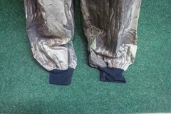 Buzz Mosquito Net Men’s L/XL Full Suit Hunting Camo Real Tree w/ Gloves