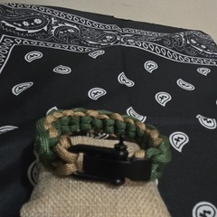 Paracord Bracelet Green/Tan w/ Black Shackle Buckle Clasp, Adjustable, 1 Pack
