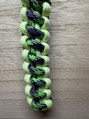 6 In UV Reactive USA Made 550 Lb Paracord Knife/EDC Lanyard, Purple And Green.