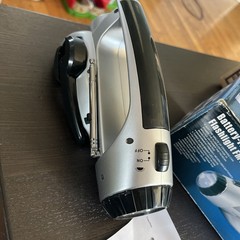 Battery Free Windup Flashlight Fm Radio